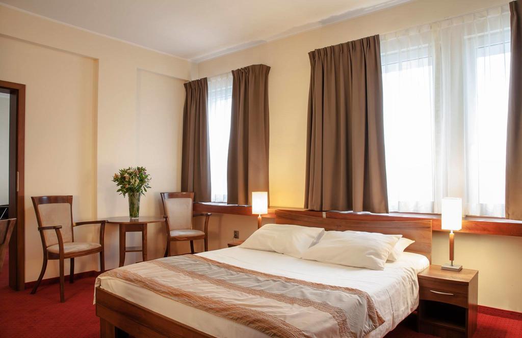 M Hotel 우치 외부 사진