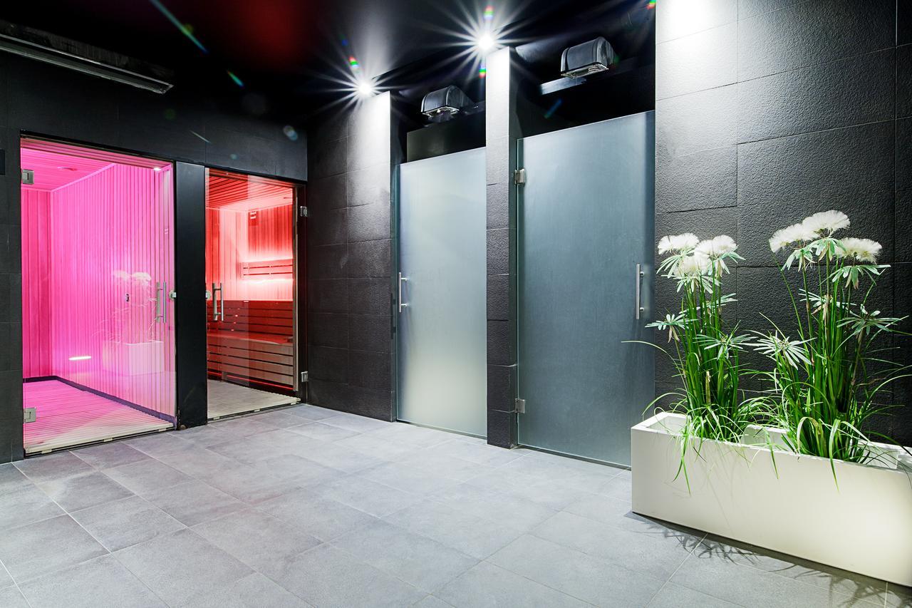 M Hotel 우치 외부 사진