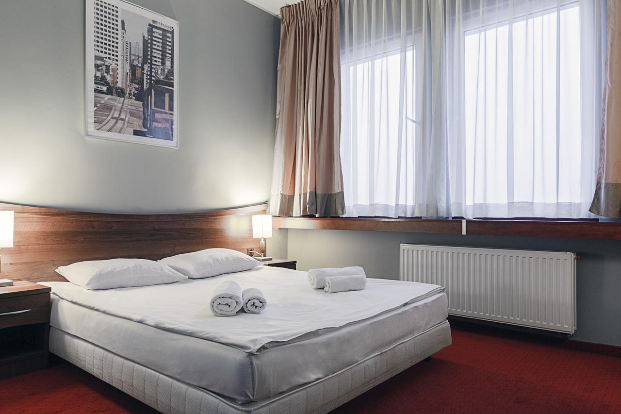 M Hotel 우치 외부 사진
