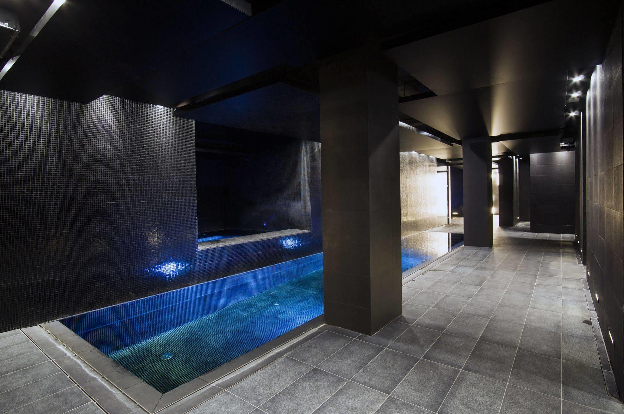 M Hotel 우치 외부 사진